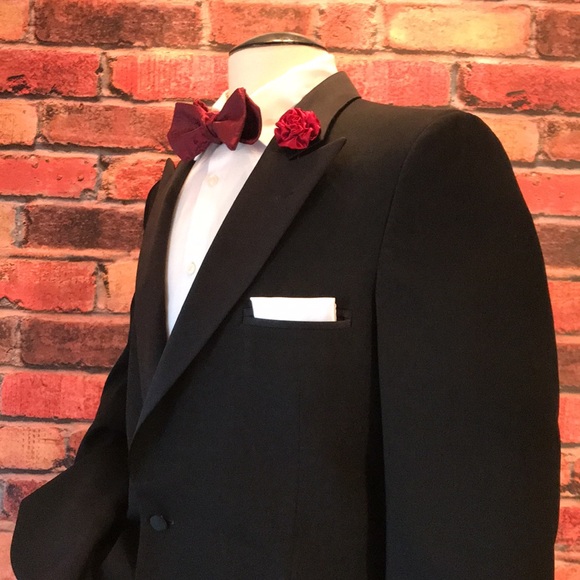 Pierre Cardin Tuxedo Coat - Picture 17 of 17